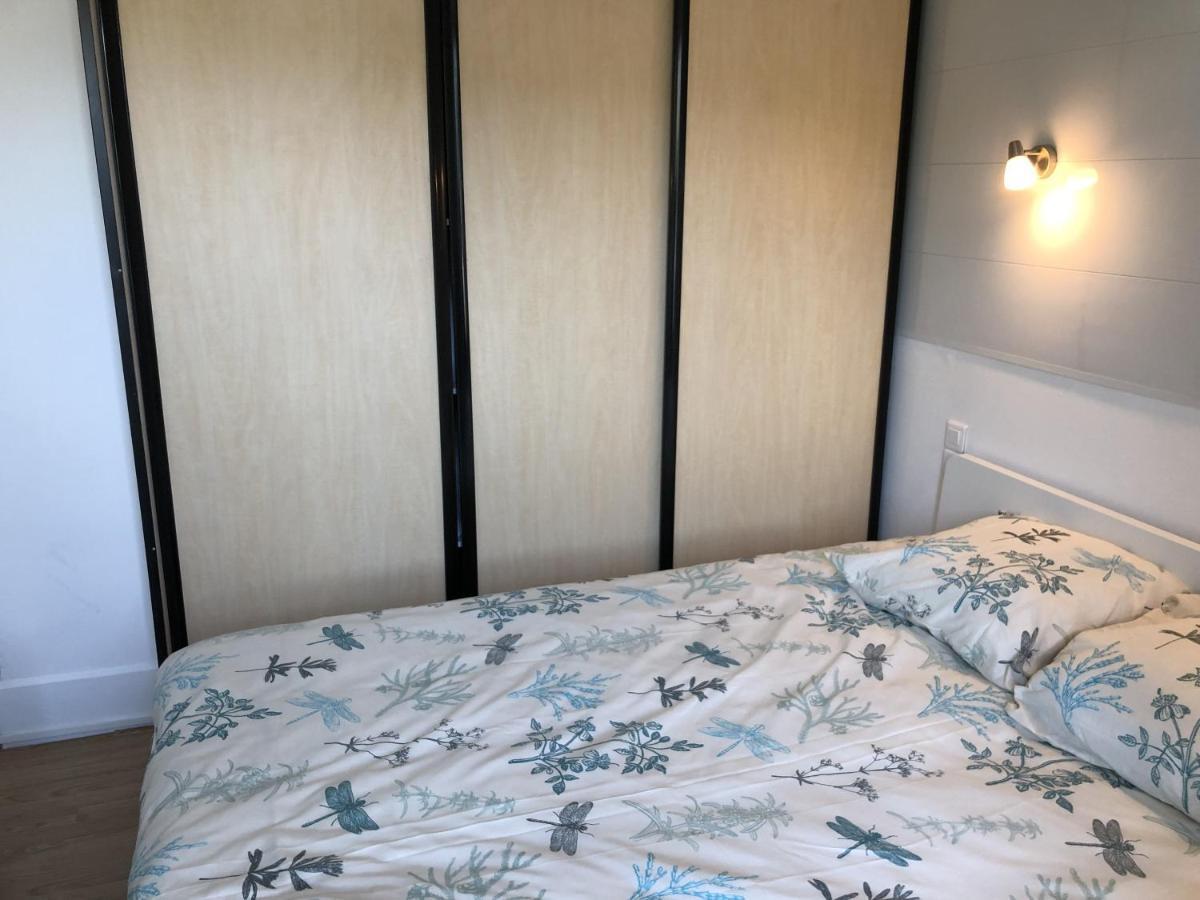 Chambres Individuelles Avec Partie Commune Ou Logement Entier Si Disponible Via Rhona Vulbens Exterior photo