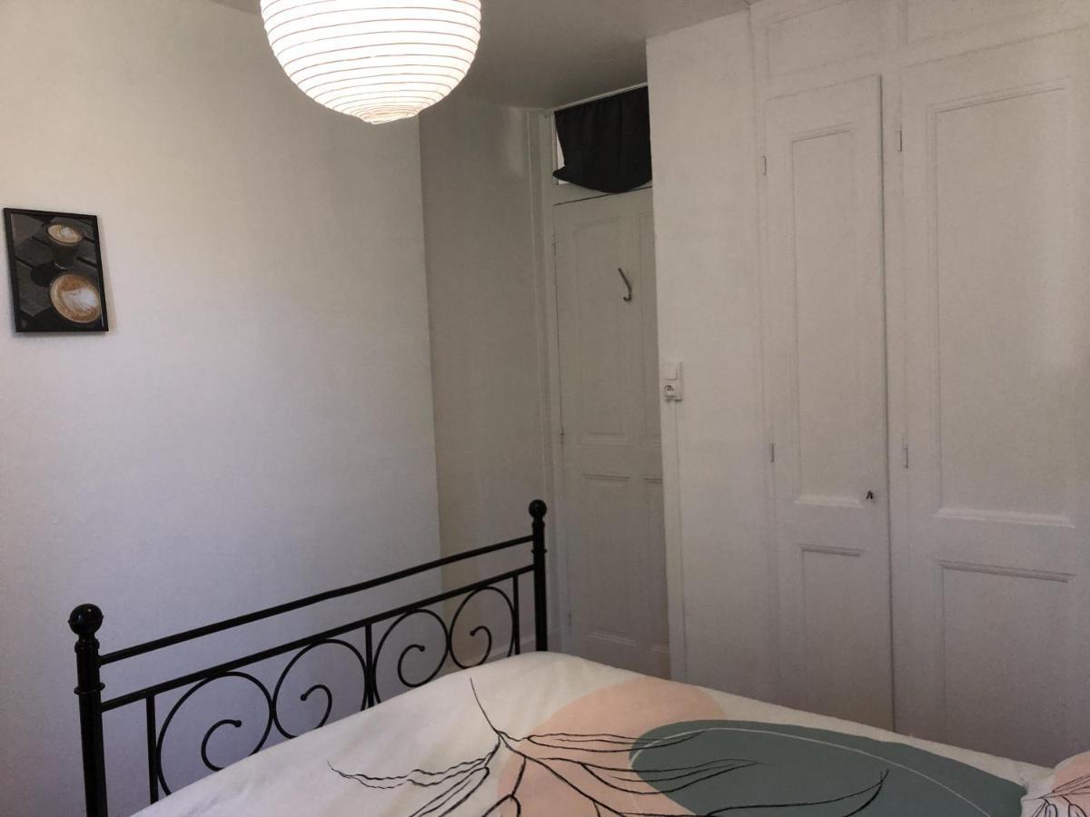 Chambres Individuelles Avec Partie Commune Ou Logement Entier Si Disponible Via Rhona Vulbens Exterior photo